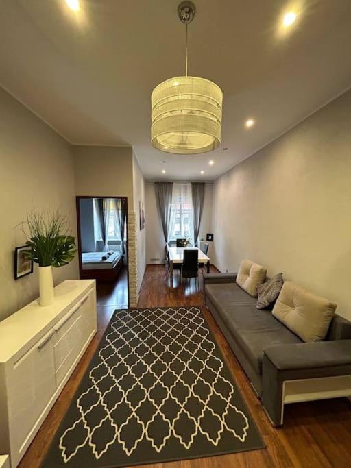 Big Apart - Rynek 8 - Nice View - 3 Rooms - 9 People Wrocław Exterior foto