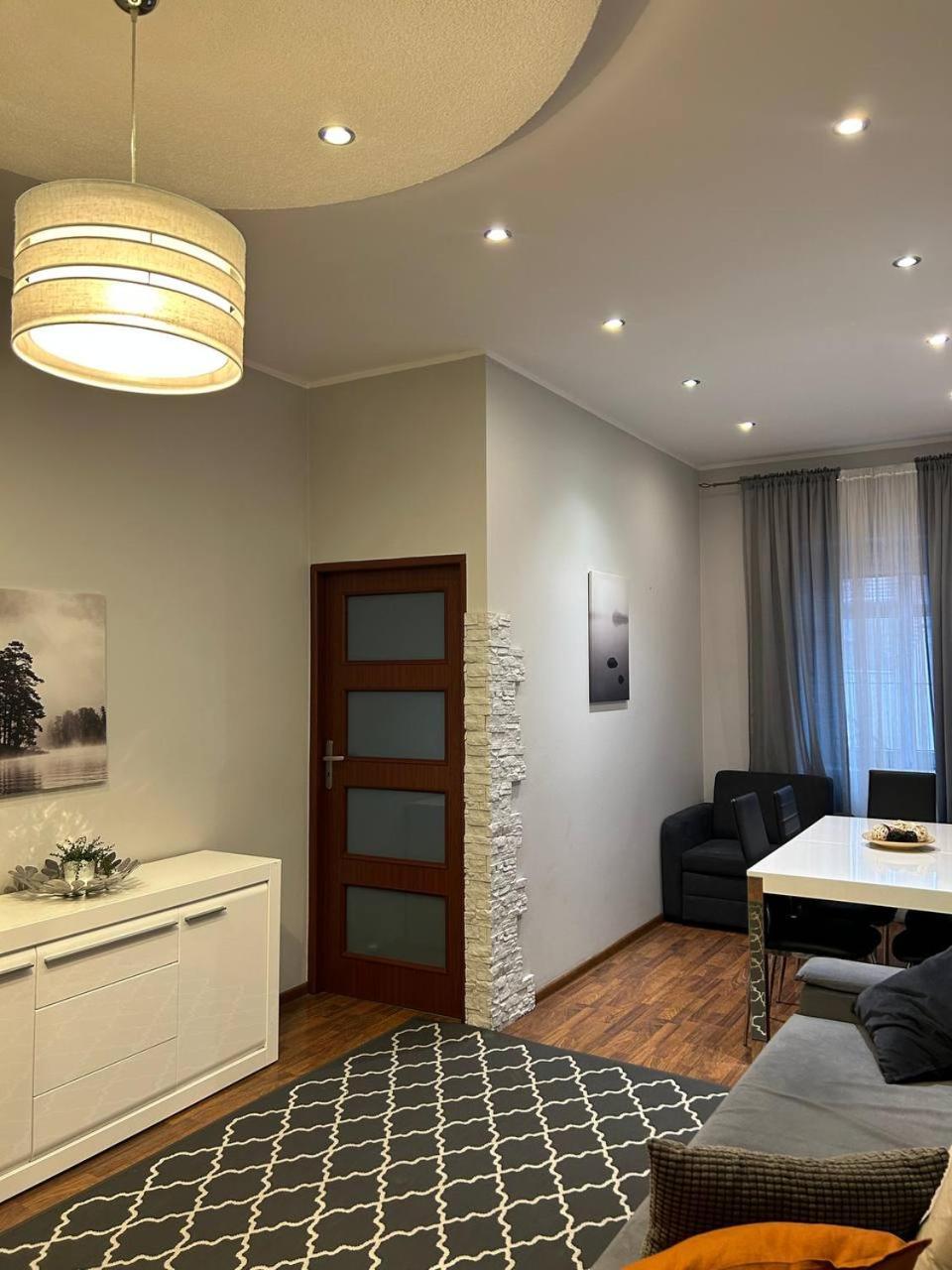 Big Apart - Rynek 8 - Nice View - 3 Rooms - 9 People Wrocław Exterior foto